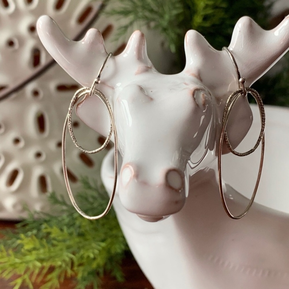 Entwined Oval Earrings In 925SS